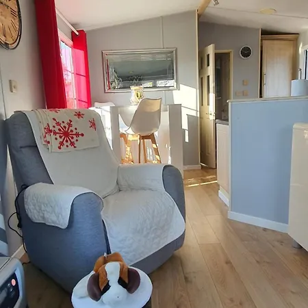 Campsite Mh126 Mobilhome Campagne Des Yvelines *